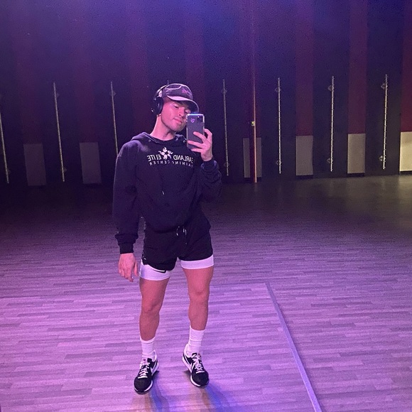 Meet your Posher, Brian - Picture 3 of 4